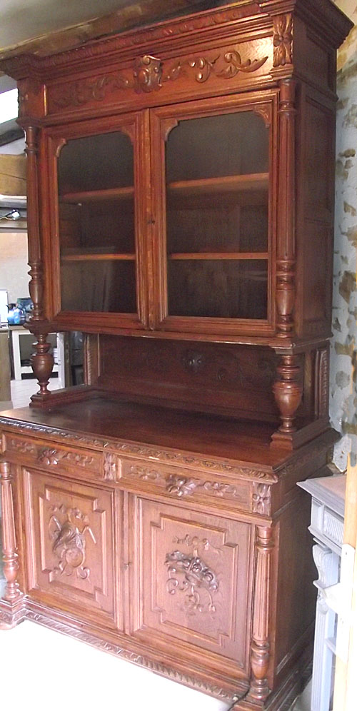 Glazed display cabinet